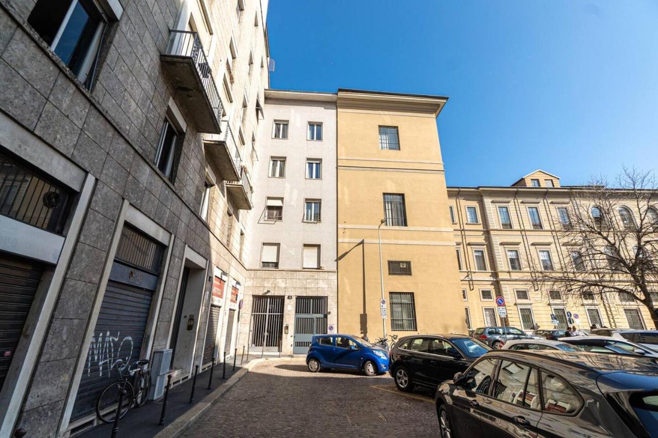 Easylife - Accogliente Residenza A Due Passi Dal Duomo Apartment Milan Exterior photo